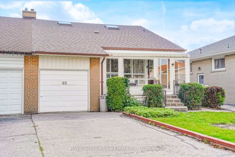 Photo 3 at 65 Combermere Drive, Donalda, Toronto