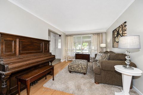 Photo 10 at 65 Combermere Drive, Donalda, Toronto