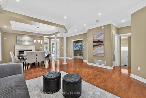 Photo 6 at 33 Chopin Boulevard, Patterson, Vaughan