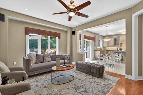 Photo 13 at 33 Chopin Boulevard, Patterson, Vaughan