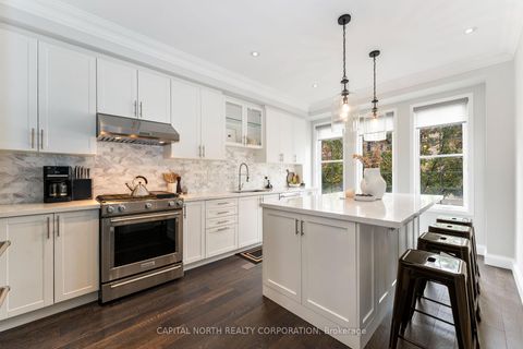 Photo 3 at 15 Poetry Drive, Vellore Village, Vaughan