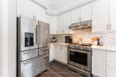 Photo 6 at 15 Poetry Drive, Vellore Village, Vaughan