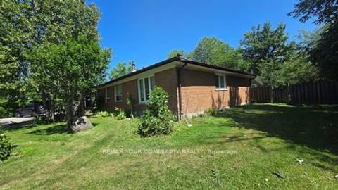 Photo 30 at 1031 Metro Road, Historic Lakeshore Communities, Georgina
