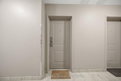 Photo 5 at 106 - 9589 Keele Street, Maple, Vaughan