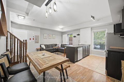 Photo 14 at 106 - 9589 Keele Street, Maple, Vaughan