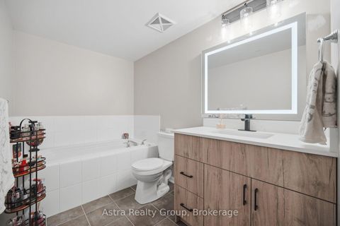 Photo 28 at 106 - 9589 Keele Street, Maple, Vaughan