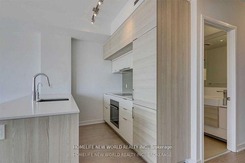 Photo 5 at 713 - 88 Scott Street, Yonge Corridor, Toronto