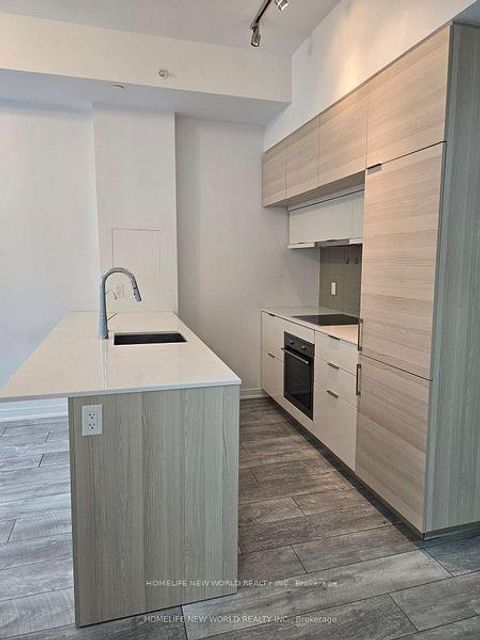 Photo 9 at 713 - 88 Scott Street, Yonge Corridor, Toronto