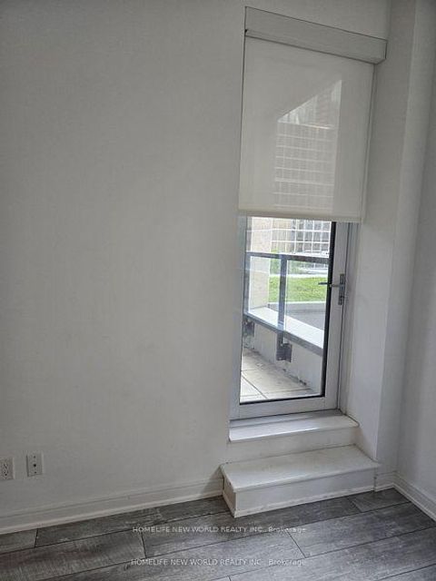 Photo 10 at 713 - 88 Scott Street, Yonge Corridor, Toronto