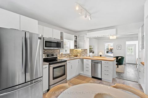 Photo 13 at 159 Hillside Avenue, Mimico, Toronto