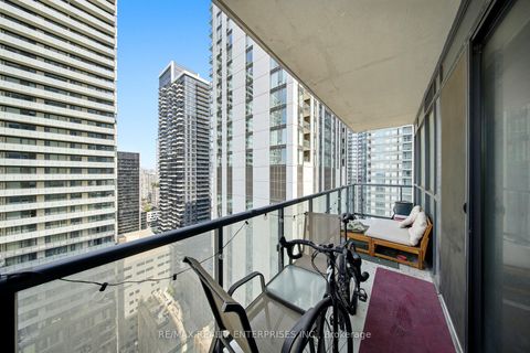 Photo 15 at 2510 - 87 Peter Street, Waterfront Communities C1, Toronto