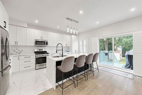 Photo 13 at 30A Cedar Drive, Scarborough Village, Toronto