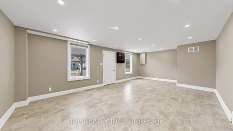 Photo 9 at 956 Lake Drive E, Sutton & Jackson's Point, Georgina