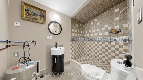 Photo 28 at 956 Lake Drive E, Sutton & Jackson's Point, Georgina