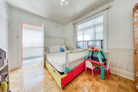 Photo 1 at 15 Haverson Boulevard, Eglinton West, Toronto