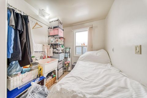 Photo 3 at 15 Haverson Boulevard, Eglinton West, Toronto