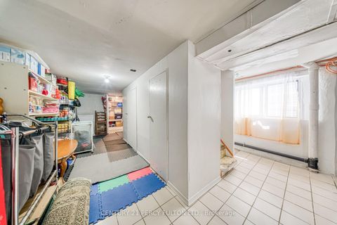 Photo 7 at 15 Haverson Boulevard, Eglinton West, Toronto