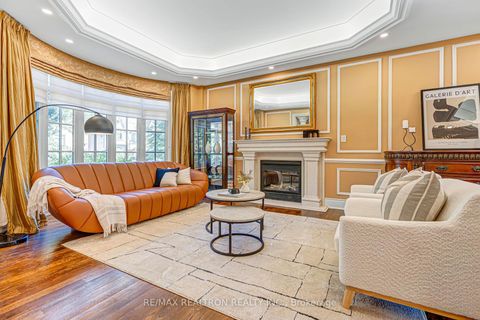 Photo 2 at 249 Holmes Avenue, Willowdale East, Toronto