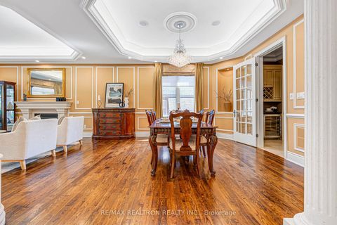 Photo 9 at 249 Holmes Avenue, Willowdale East, Toronto