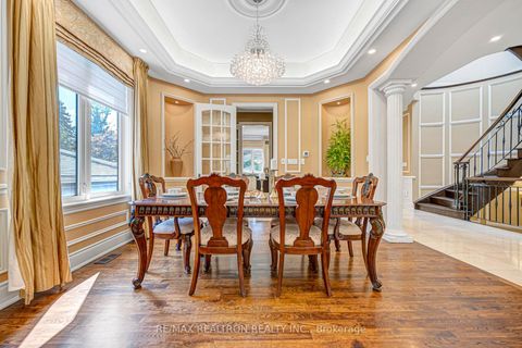 Photo 10 at 249 Holmes Avenue, Willowdale East, Toronto