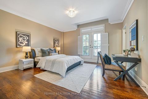 Photo 28 at 249 Holmes Avenue, Willowdale East, Toronto