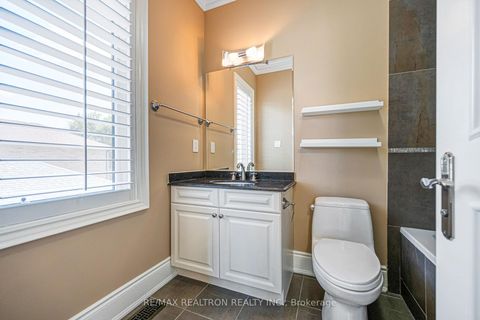 Photo 37 at 249 Holmes Avenue, Willowdale East, Toronto