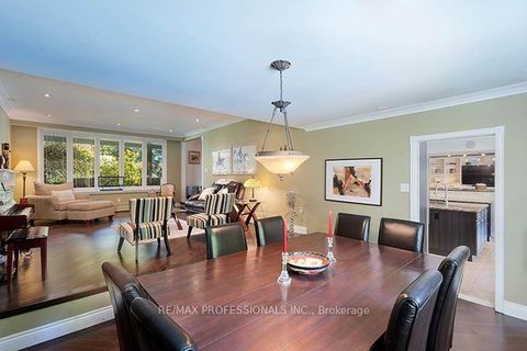 Photo 16 at 7 Treeline Court, Markland Wood, Toronto