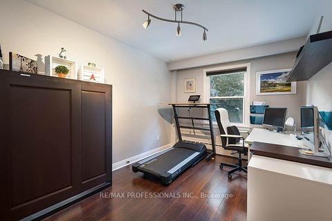 Photo 22 at 7 Treeline Court, Markland Wood, Toronto