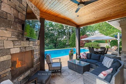 Photo 39 at 7 Treeline Court, Markland Wood, Toronto