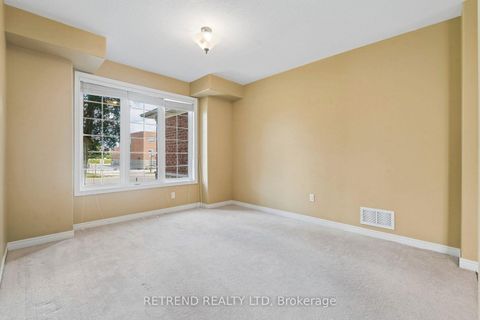 Photo 3 at 36 Sandringham Drive, Shore, Barrie