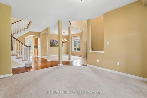 Photo 4 at 36 Sandringham Drive, Shore, Barrie