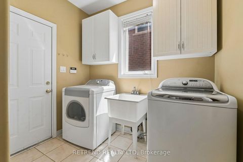Photo 17 at 36 Sandringham Drive, Shore, Barrie