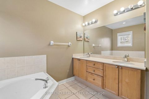 Photo 24 at 36 Sandringham Drive, Shore, Barrie