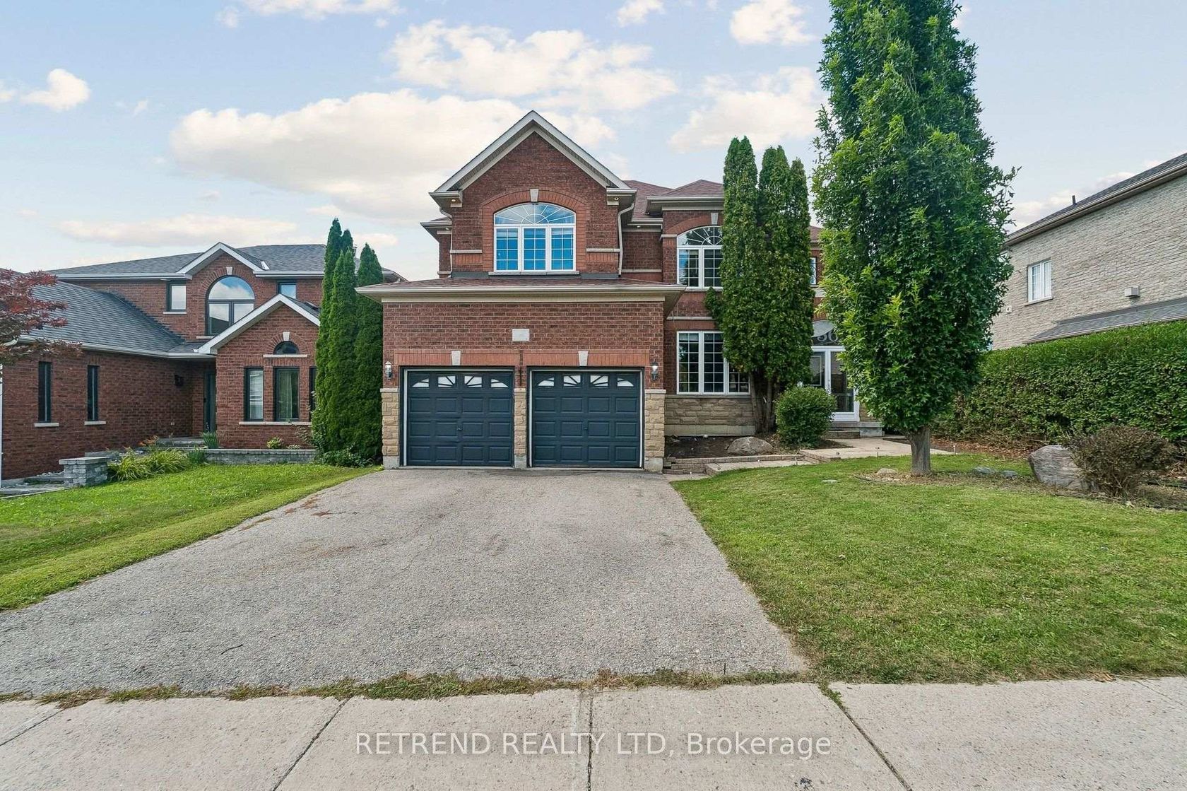 36 Sandringham Drive, Shore, Barrie photo number 2