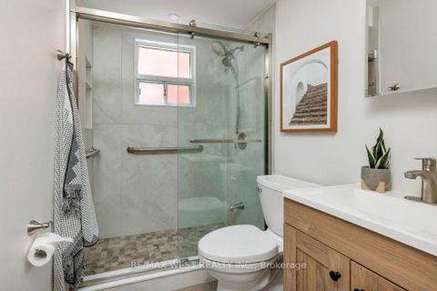 Photo 16 at 214 Markham Street, Bellwoods, Toronto