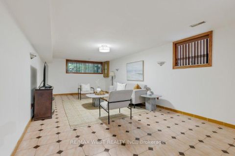 Photo 31 at 214 Markham Street, Bellwoods, Toronto