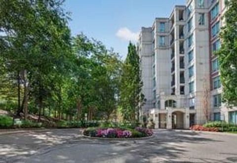 Photo 30 at 808 - 18 William Carson Crescent, Windfields, Toronto