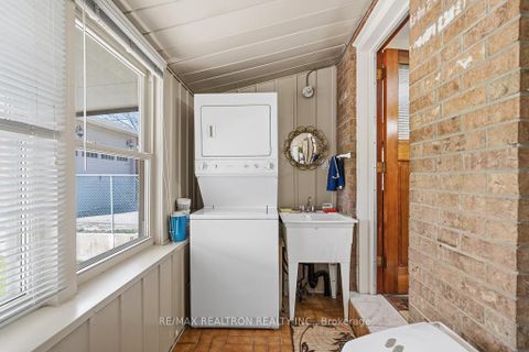 Photo 13 at 163 Elgin Mills Road W, Mill Pond, Richmond Hill