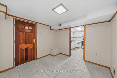 Photo 19 at 163 Elgin Mills Road W, Mill Pond, Richmond Hill