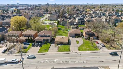 Photo 30 at 163 Elgin Mills Road W, Mill Pond, Richmond Hill