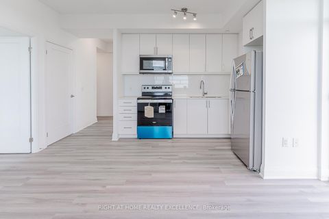 Photo 8 at 1707 - 3220 Sheppard Avenue, Sullivan, Toronto