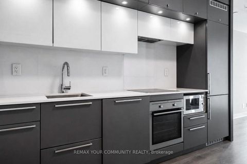 Photo 5 at 2711 - 15 Grenville Street, Bay Street Corridor, Toronto
