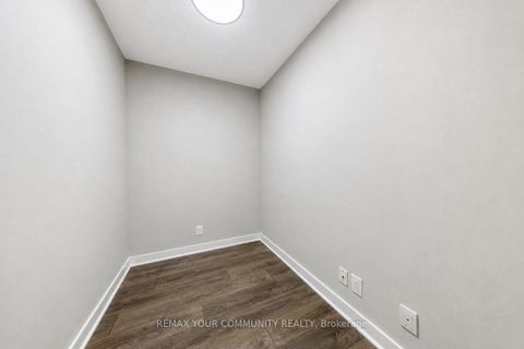 Photo 11 at 2711 - 15 Grenville Street, Bay Street Corridor, Toronto