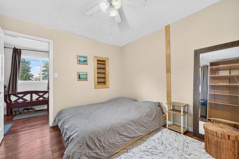Photo 13 at 815 Lagoon Drive, Historic Lakeshore Communities, Georgina