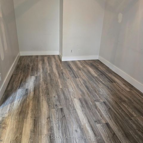 Photo 11 at 348 Dupont Street, Annex, Toronto