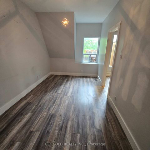 Photo 12 at 348 Dupont Street, Annex, Toronto