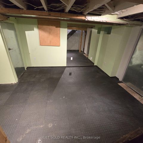 Photo 15 at 348 Dupont Street, Annex, Toronto