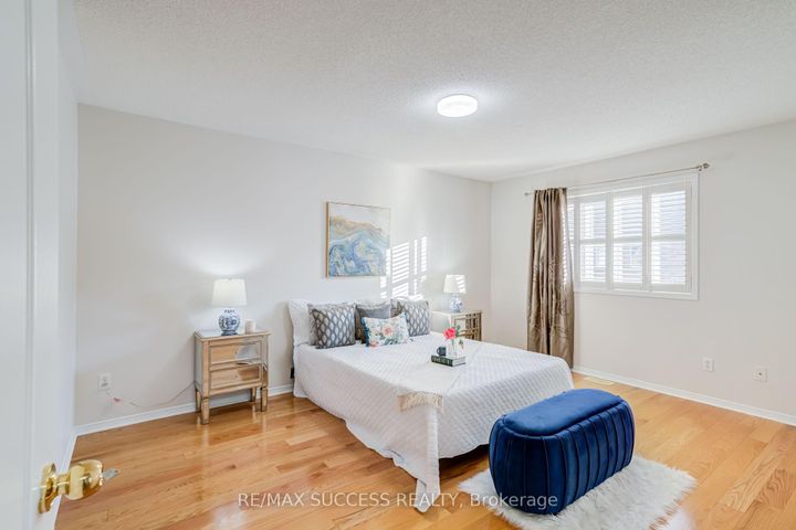 Photo 33 at 54 Ferncroft Place, Fletcher's Meadow, Brampton