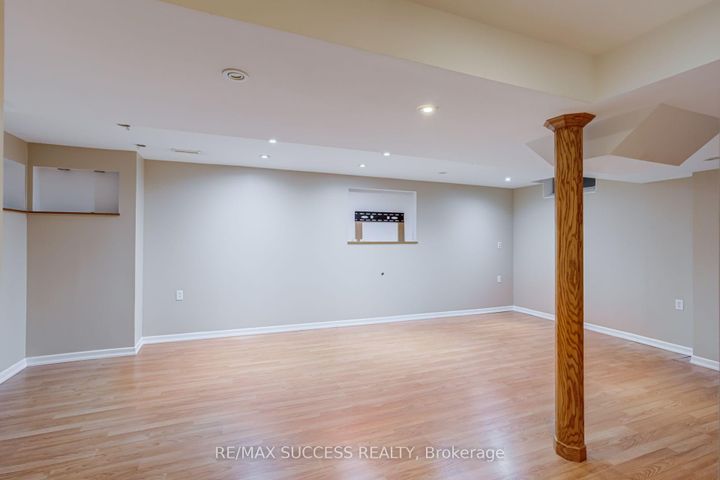 Photo 39 at 54 Ferncroft Place, Fletcher's Meadow, Brampton