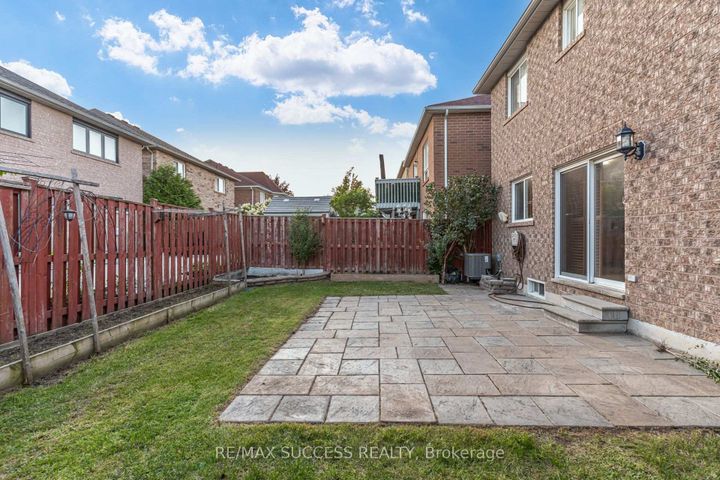 Photo 48 at 54 Ferncroft Place, Fletcher's Meadow, Brampton